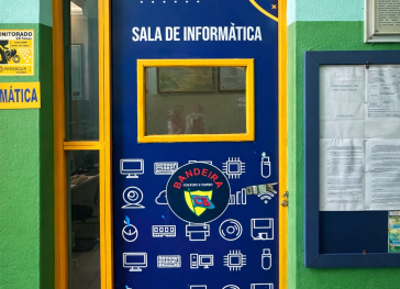 <div class='trigger trigger_error'><b>Erro na Linha: #48 ::</b> Undefined property: stdClass::$titulo<br><small>/home/dh_e2fc2c/colegiobandeira.com.br/pages/galeria/fotos-detalhe.php</small><span class='ajax_close'></span></div>