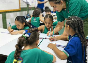 <div class='trigger trigger_error'><b>Erro na Linha: #48 ::</b> Undefined property: stdClass::$titulo<br><small>/home/dh_e2fc2c/colegiobandeira.com.br/pages/galeria/fotos-detalhe.php</small><span class='ajax_close'></span></div>