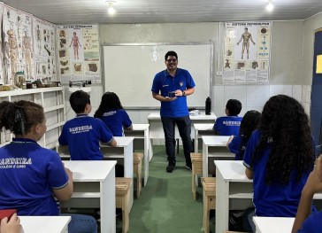 <div class='trigger trigger_error'><b>Erro na Linha: #48 ::</b> Undefined property: stdClass::$titulo<br><small>/home/dh_e2fc2c/colegiobandeira.com.br/pages/galeria/fotos-detalhe.php</small><span class='ajax_close'></span></div>